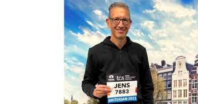 TCS Amsterdam-Marathon: Jens Hermann läuft persönliche Bestzeit – Hagel und Starkregen inklusive
